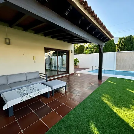 בית נופש In Walking Distance To Amenities מארבלה