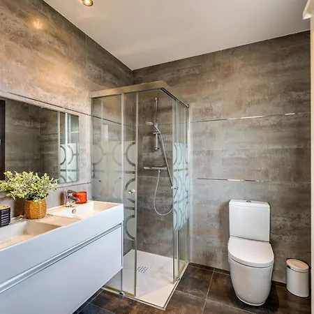 In Walking Distance To Amenities Marbella