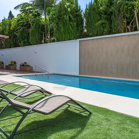 In Walking Distance To Amenities * Marbella