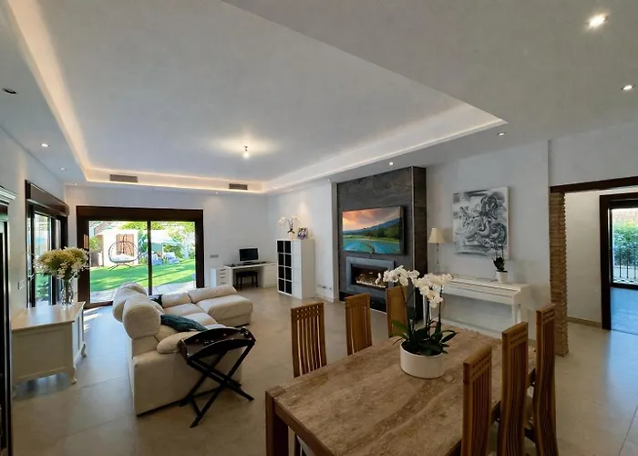 In Walking Distance To Amenities * Marbella