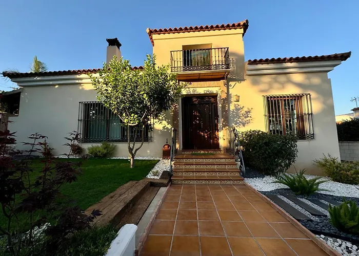Ferienhaus In Walking Distance To Amenities Marbella